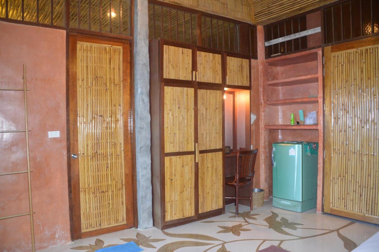 Отель Koh Tao Bamboo Huts Экстерьер фото